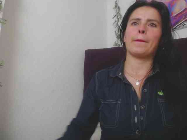 katherine-blair webcam