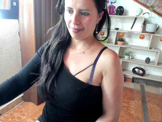 katherine-blair webcam