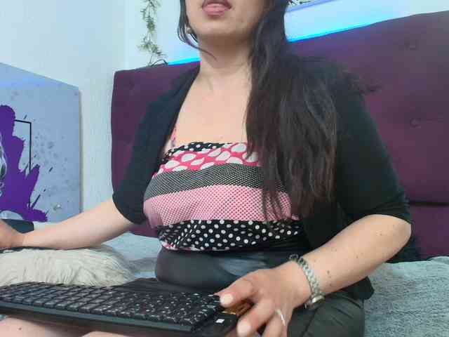 katherine-blair webcam