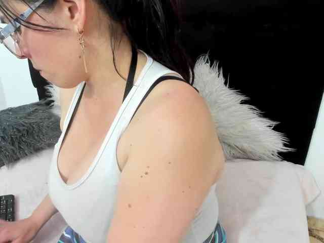 katherine-blair webcam