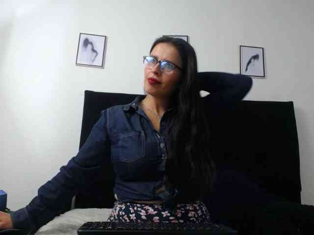 katherine-blair webcam