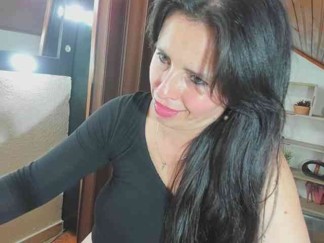 katherine-blair webcam