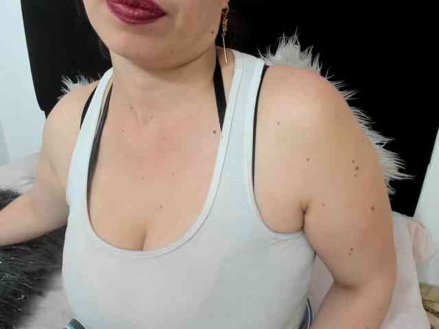 katherine-blair webcam