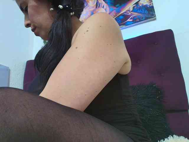 katherine-blair webcam