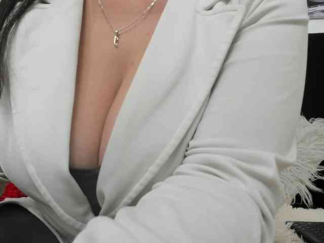 katherine-blair webcam