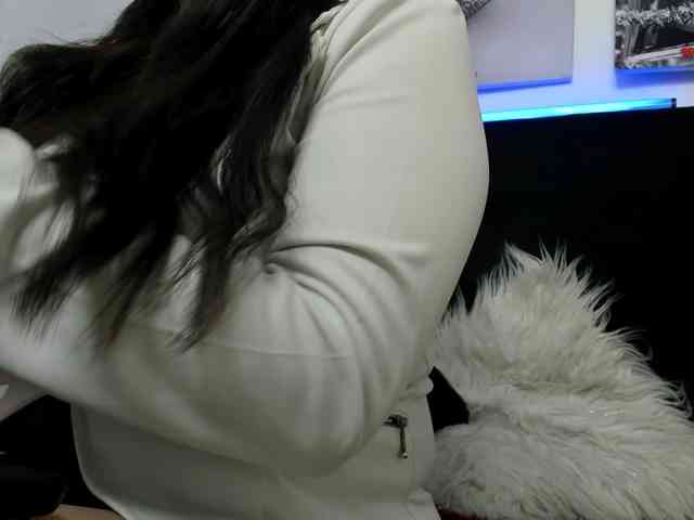 katherine-blair webcam