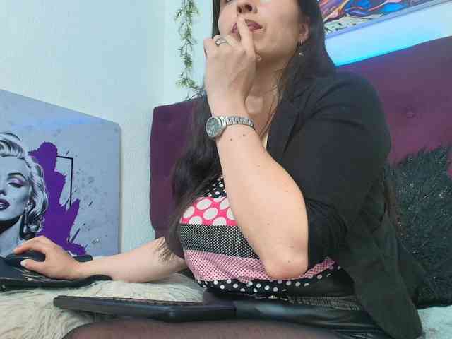 katherine-blair webcam