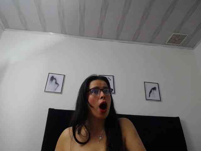 katherine-blair webcam