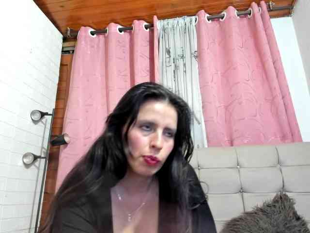 katherine-blair webcam