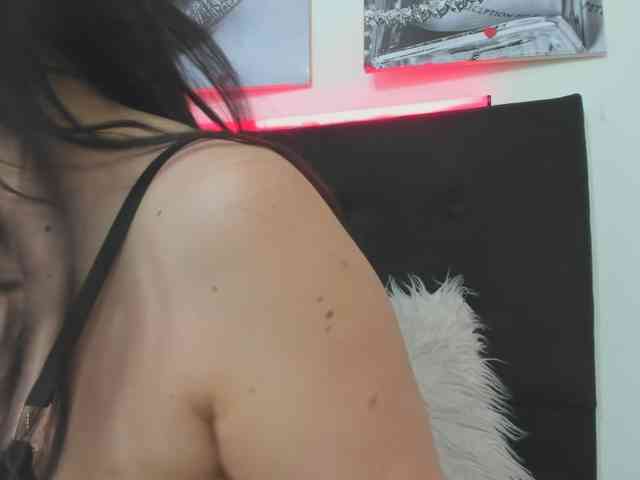 katherine-blair webcam