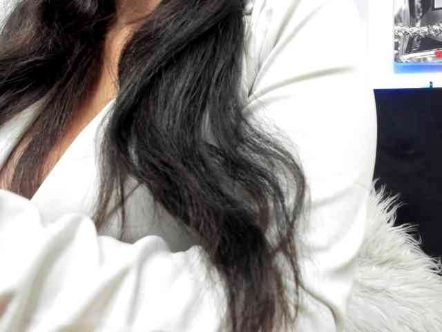 katherine-blair webcam