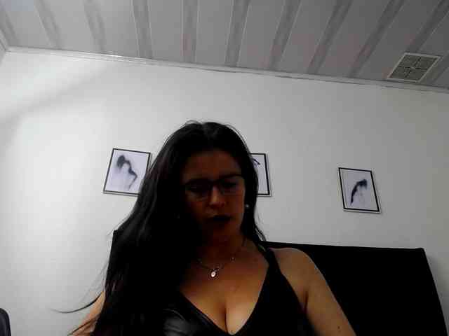 katherine-blair webcam
