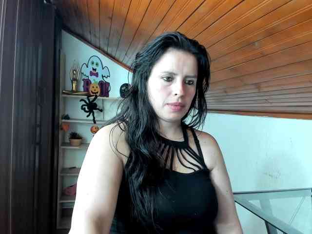 katherine-blair webcam