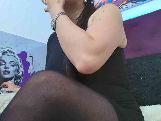 katherine-blair webcam