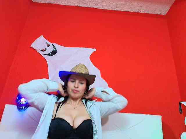 katherine-blair webcam
