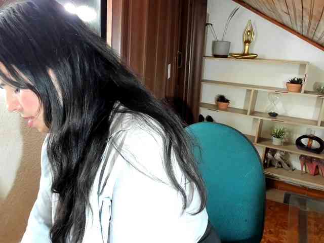 katherine-blair webcam