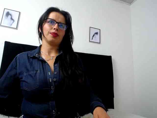 katherine-blair webcam