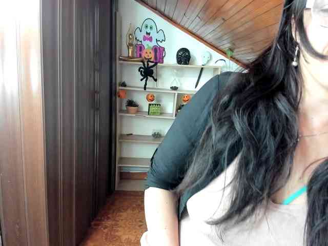 katherine-blair webcam