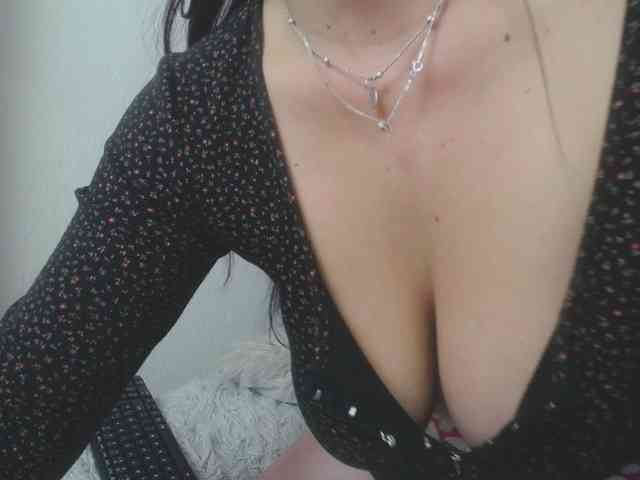 katherine-blair webcam
