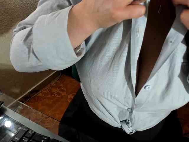 katherine-blair webcam