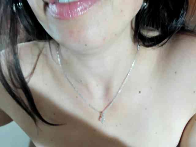 katherine-blair webcam