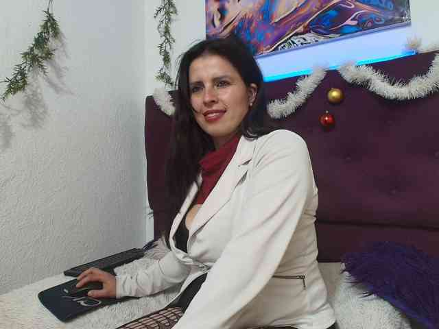 katherine-blair webcam