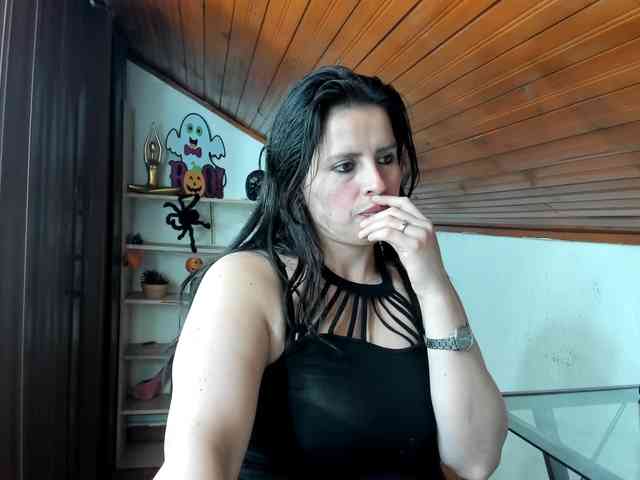 katherine-blair webcam