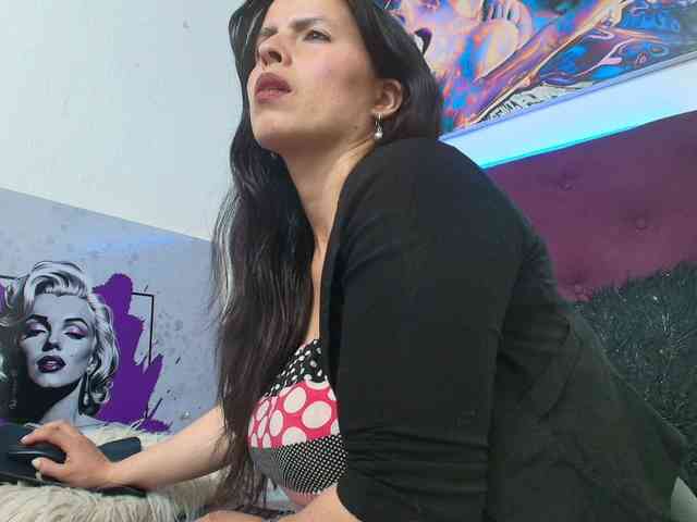 katherine-blair webcam