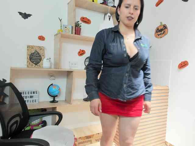 katherine-blair webcam