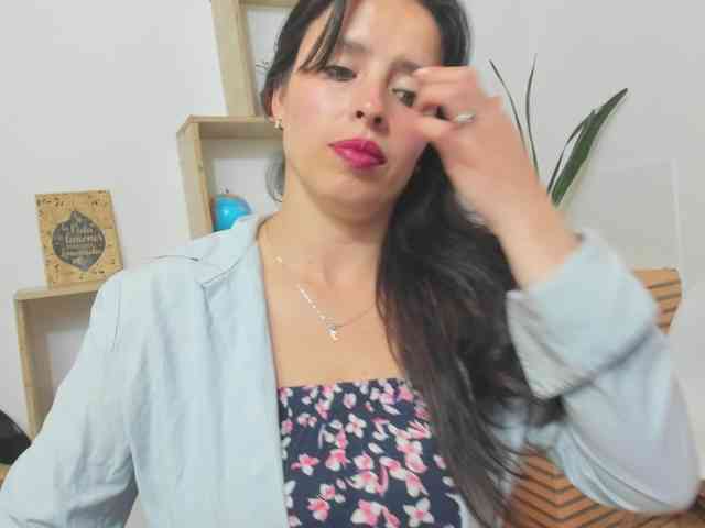 katherine-blair webcam