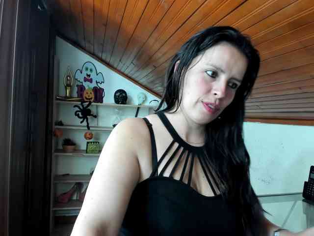 katherine-blair webcam