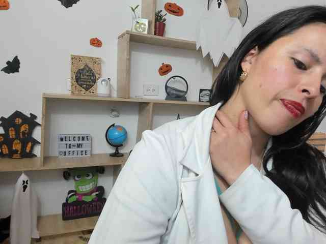 katherine-blair webcam