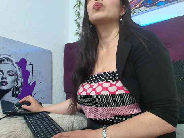 katherine-blair webcam