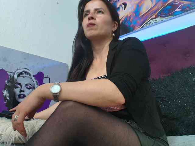 katherine-blair webcam