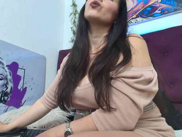 katherine-blair webcam