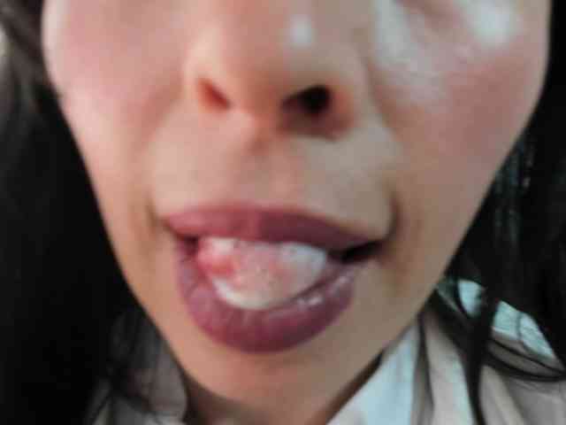 katherine-blair webcam