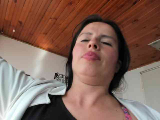 katherine-blair webcam