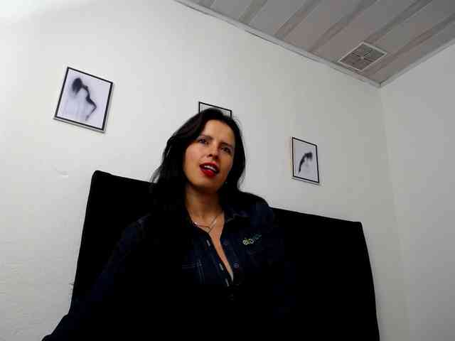 katherine-blair webcam