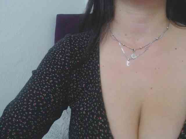 katherine-blair webcam