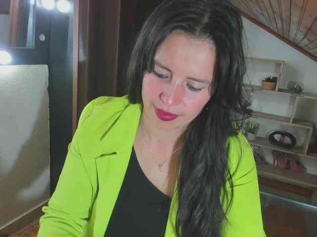 katherine-blair webcam