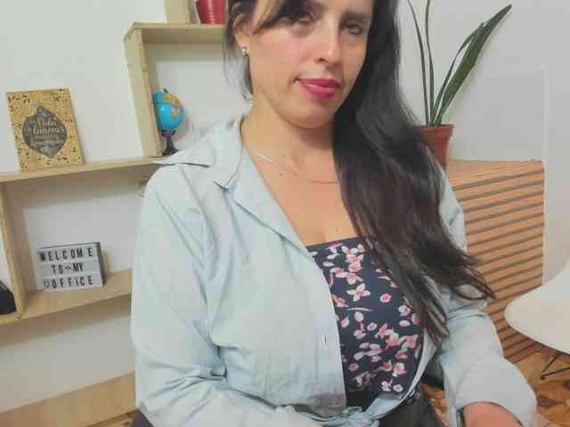 katherine-blair webcam