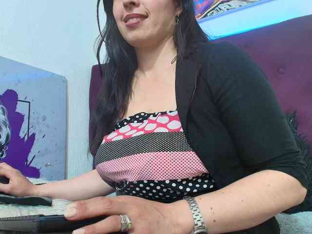 katherine-blair webcam