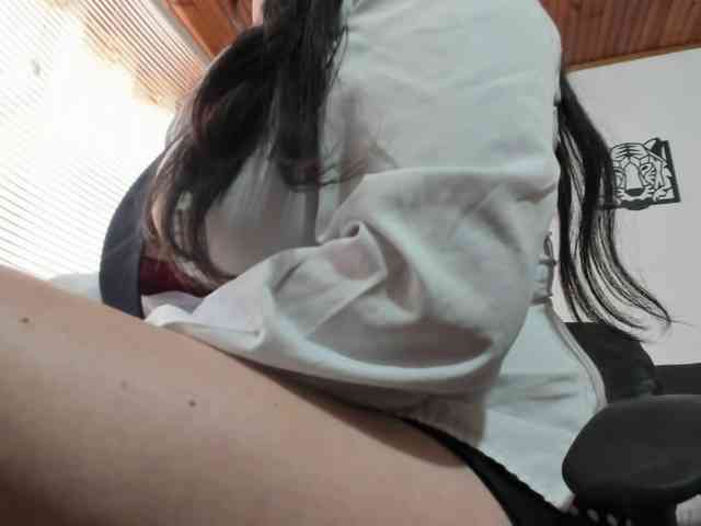 katherine-blair webcam