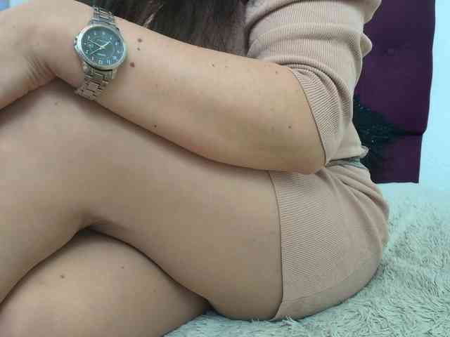 katherine-blair webcam