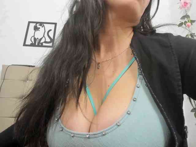 katherine-blair webcam