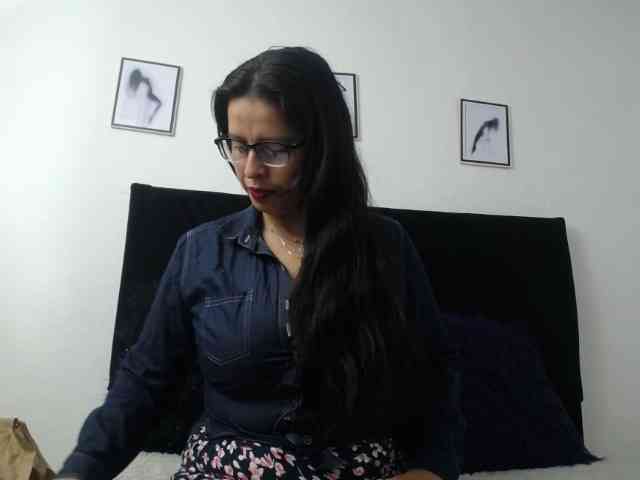 katherine-blair webcam