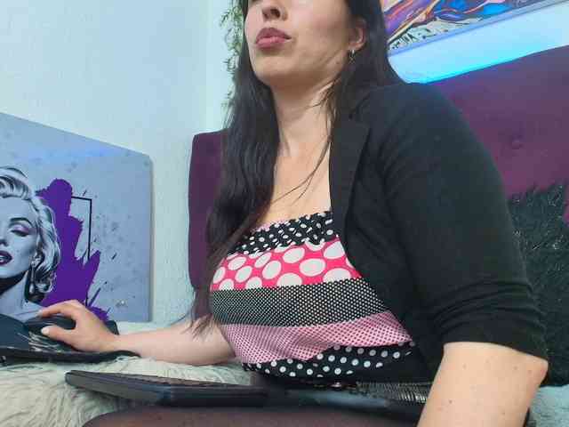 katherine-blair webcam