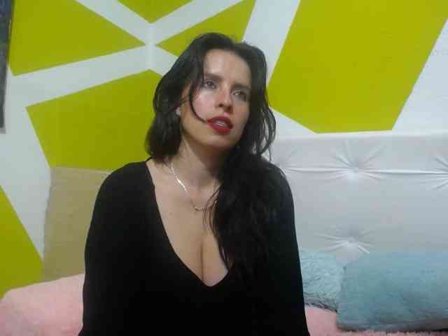 katherine-blair webcam
