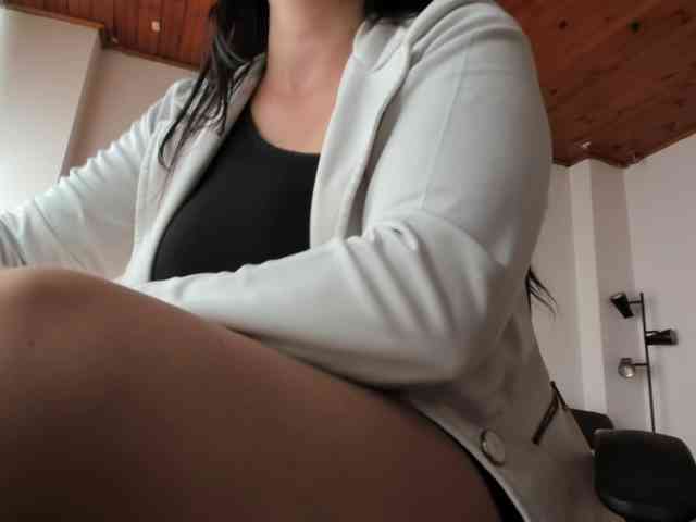 katherine-blair webcam