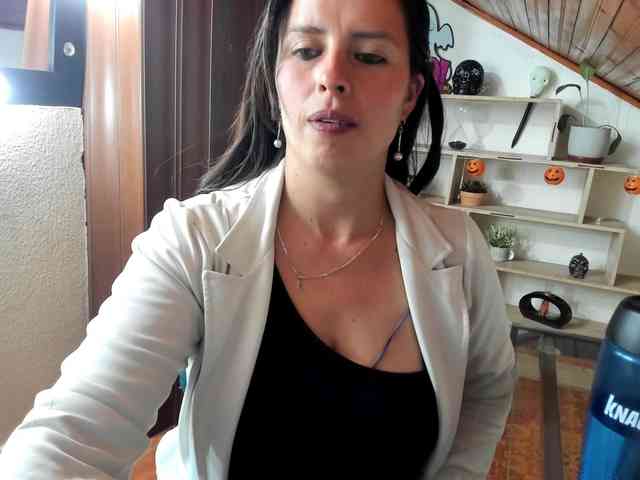 katherine-blair webcam